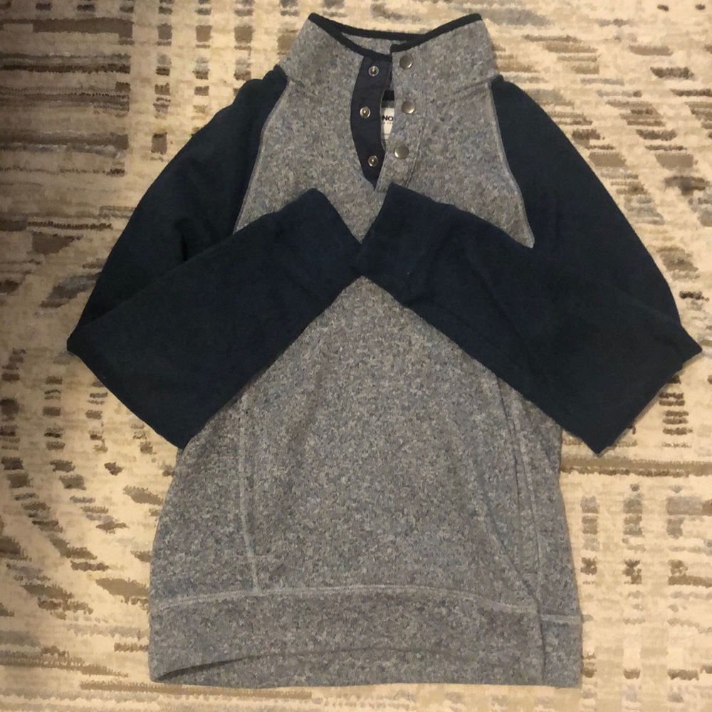 sonoma Men’s sweatshirt